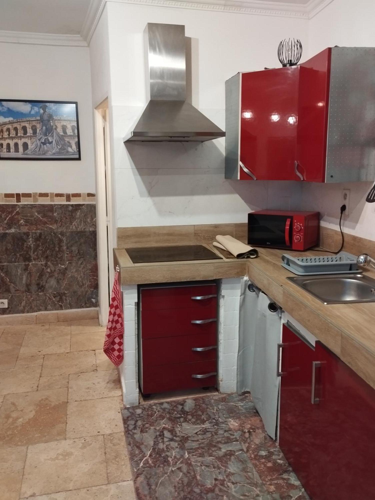 Tres Bel Appartement Cosy Et Chaleureux A Nîmes Exteriér fotografie